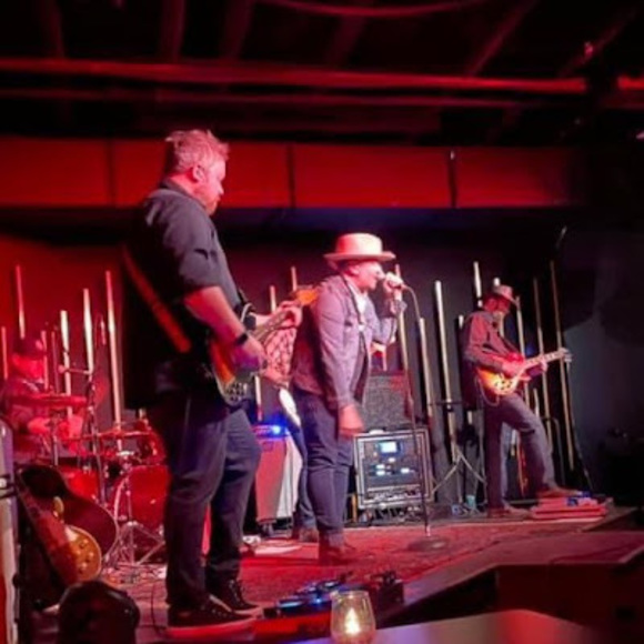 Meet your Posher, Tj - Picture 1 of 1